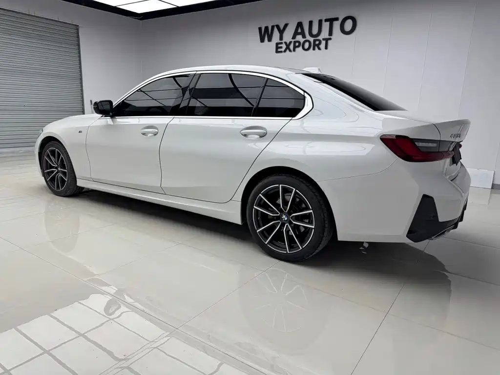 BMW 3 Series 2023