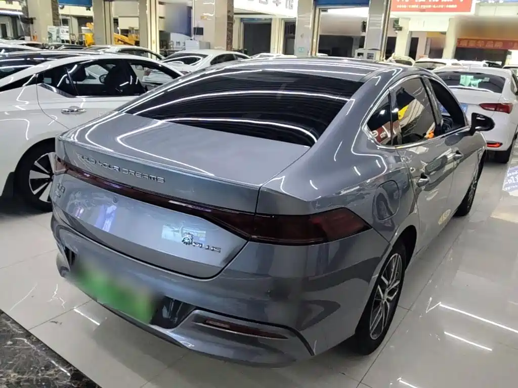 BYD Qin PLUS 2022 — фото 7