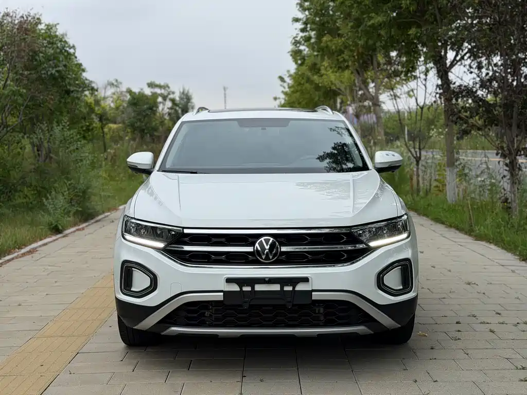 Volkswagen T-Roc 2023