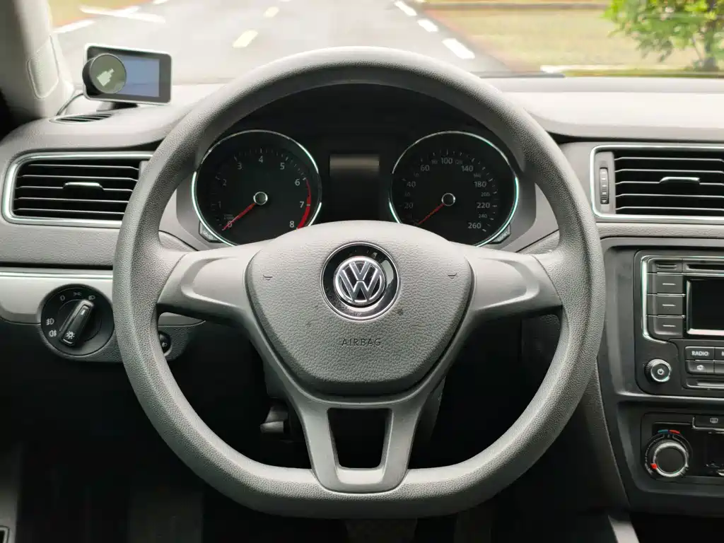 Volkswagen Sagitar 2019 — фото 18