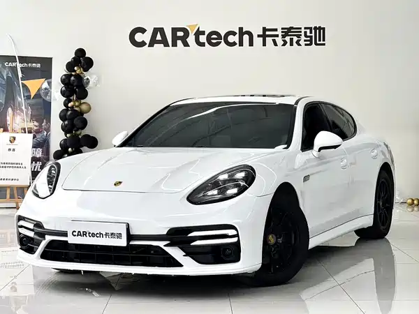 Porsche Panamera 2012