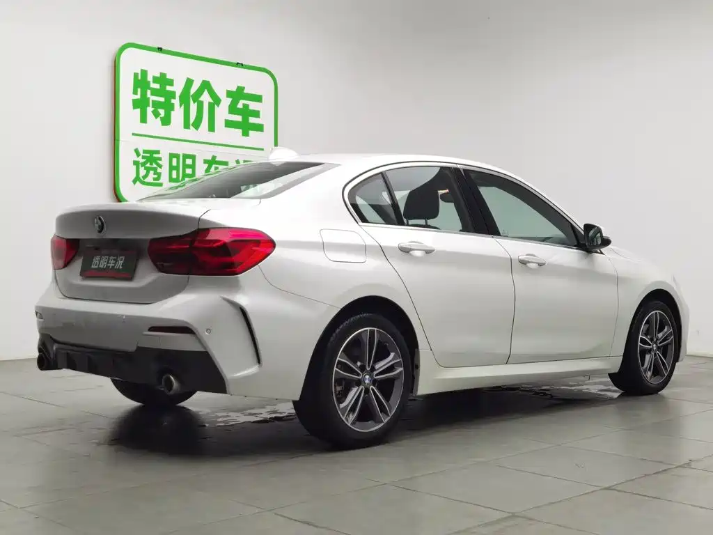 BMW 1 Series 2022