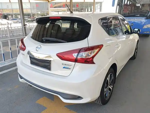 Nissan Tiida 2020