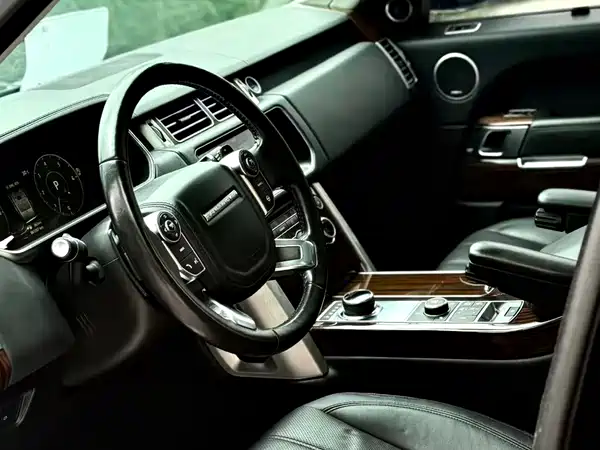 Land Rover Range Rover 2018