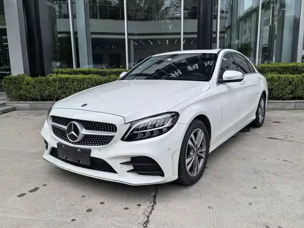 Mercedes-Benz C-Class 2020