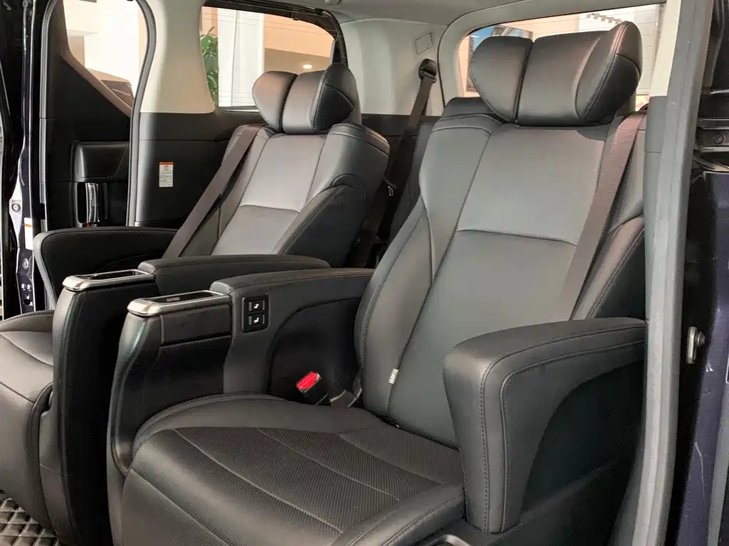 Toyota Alphard 2019 — фото 9