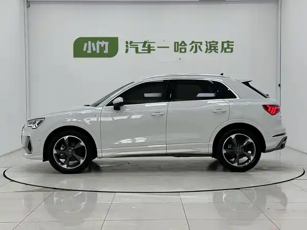 Audi Q3 2022