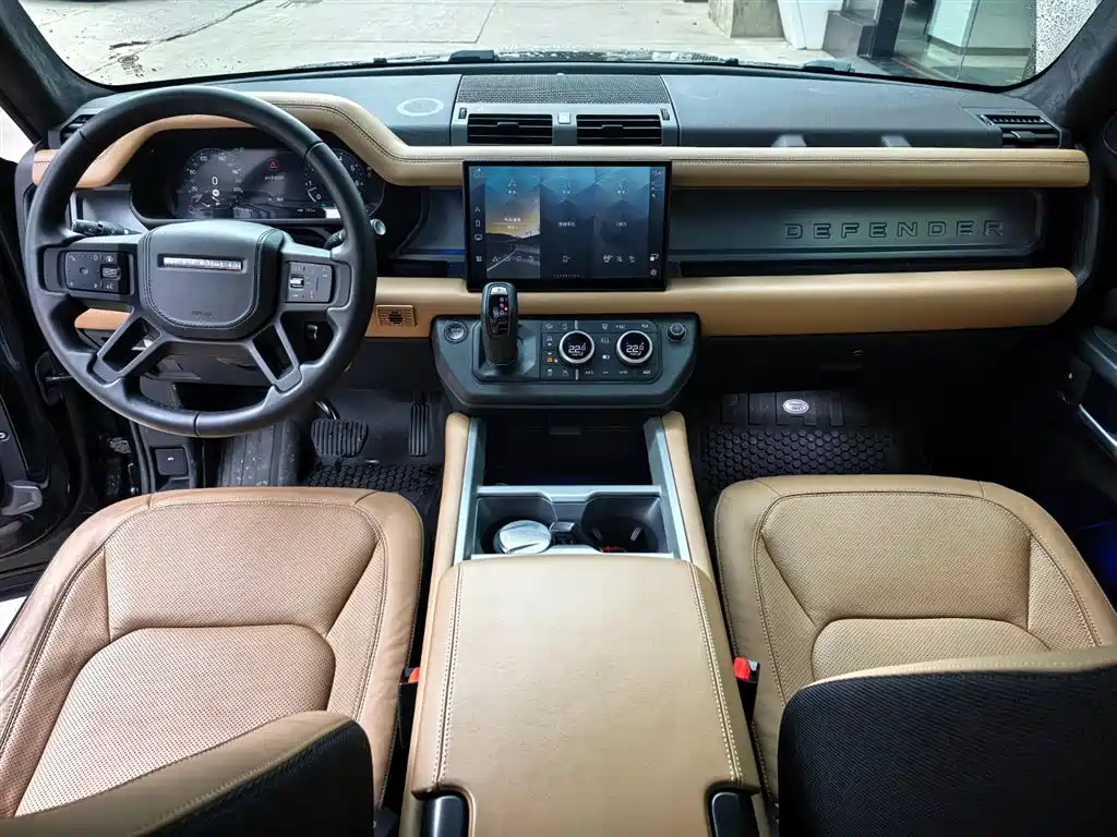 Land Rover Defender 2025 — фото 9