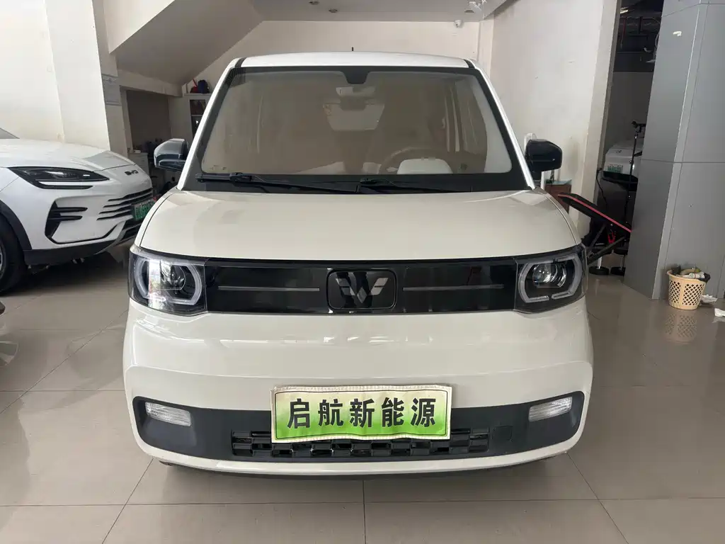 Wuling MINIEV 2022 — фото 2