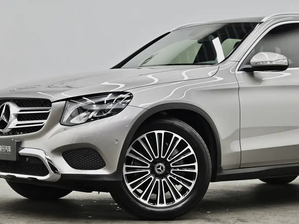 Mercedes-Benz GLC 2019 — фото 24