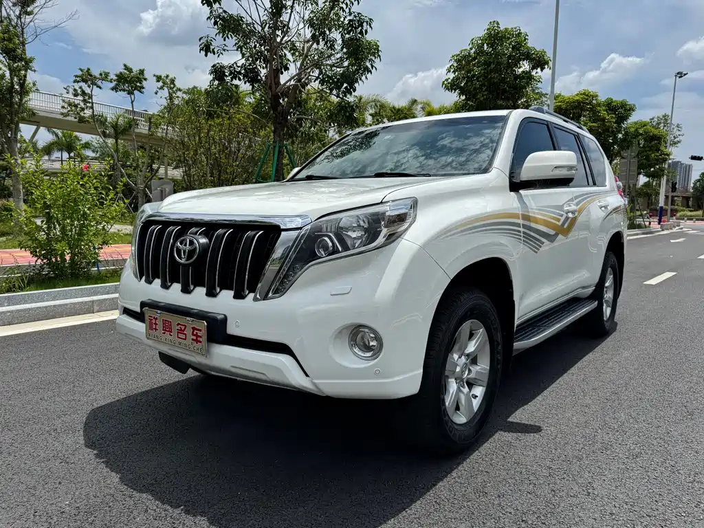 Toyota Prado 2015