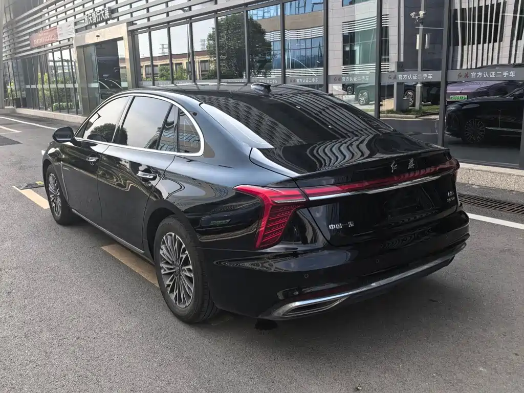 Hongqi H5 2023 — фото 14