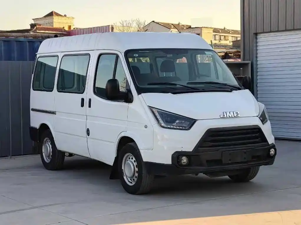 JMC Tesla 2021