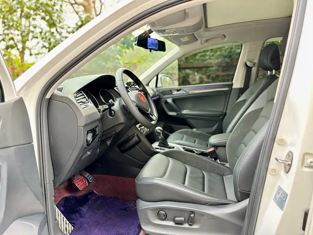 Volkswagen Tiguan L 2020 — фото 10