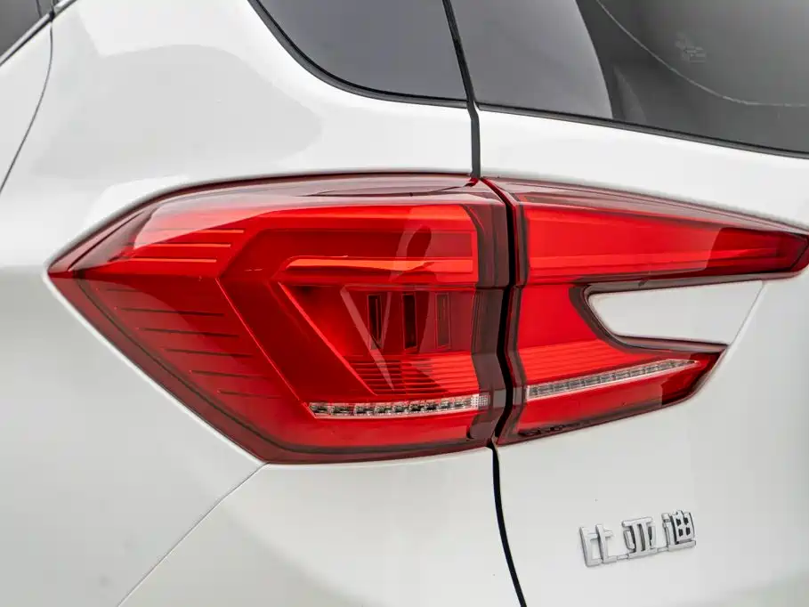 BYD Yuan Pro 2021 — фото 12