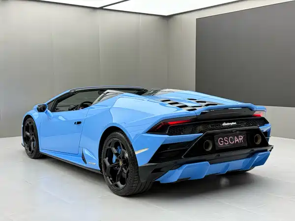 Lamborghini Huracan 2022