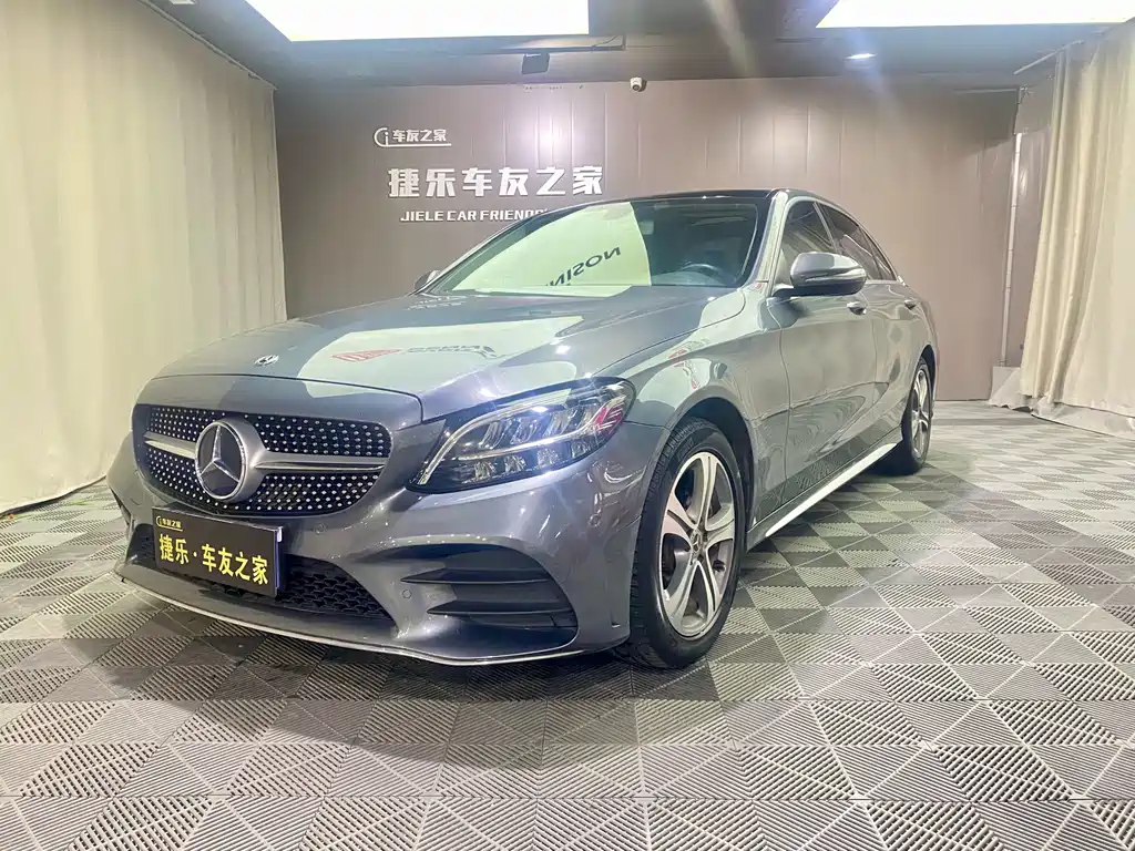 Mercedes-Benz C-Class 2019 — фото 1