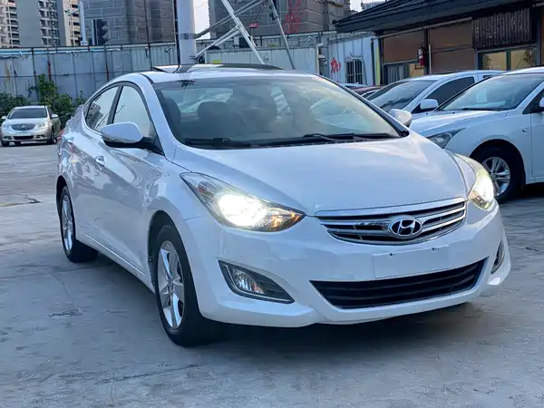 Hyundai Elantra Langdong 2014