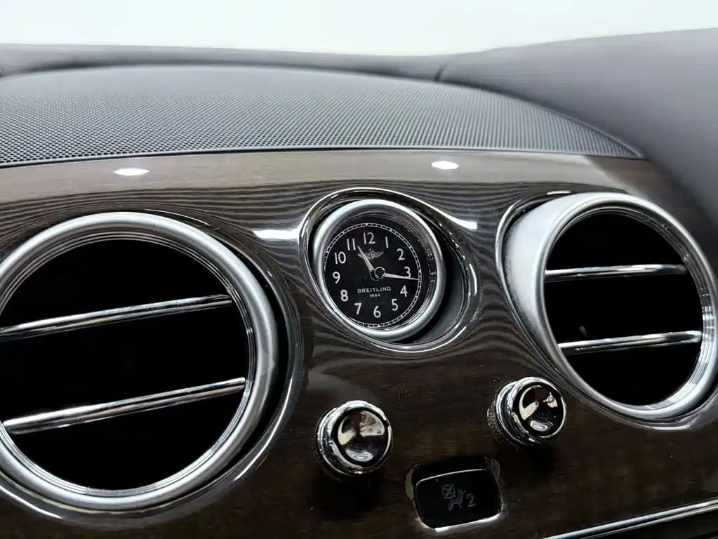 Bentley Continental 2014 — фото 18