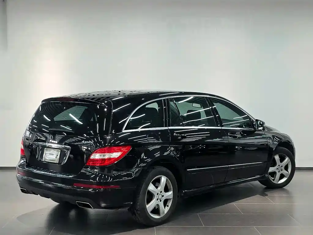 Mercedes-Benz R-Class 2015 — фото 3