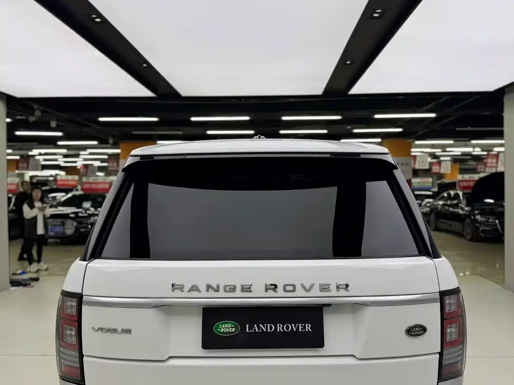Land Rover Range Rover 2015 — фото 5