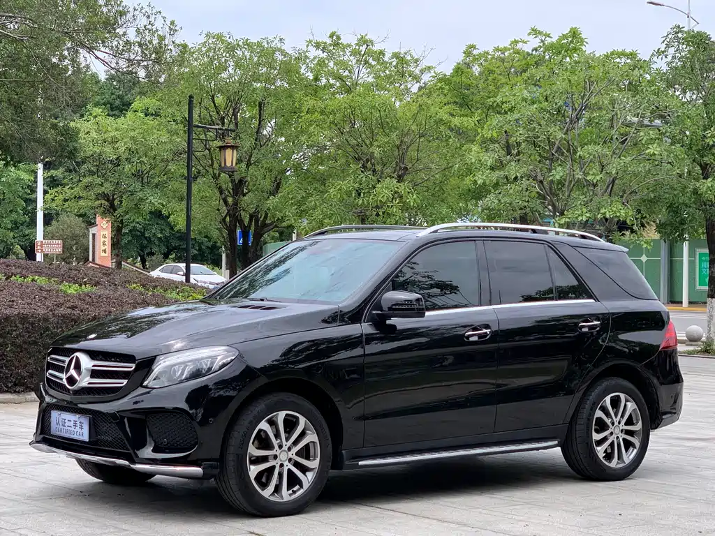 Mercedes-Benz GLE 2017
