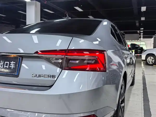 Skoda Superb 2023