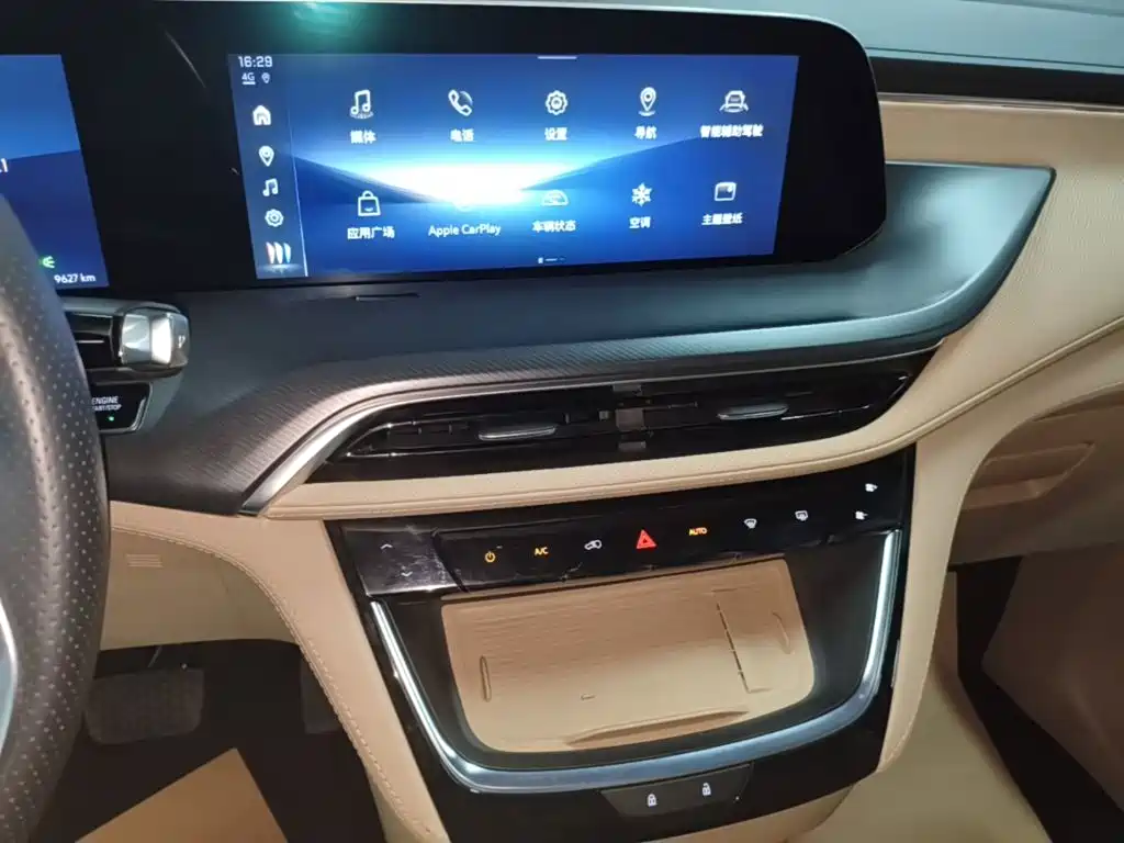 Buick GL8 New Energy 2025 — фото 13