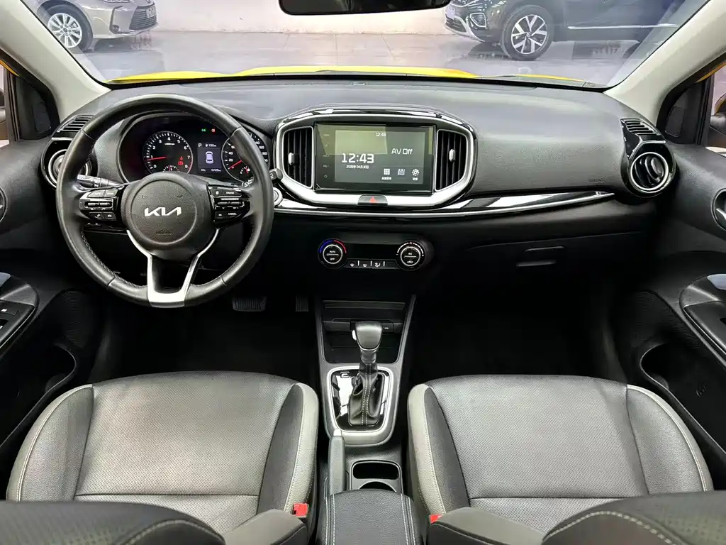 Kia KX1 2022 — фото 15