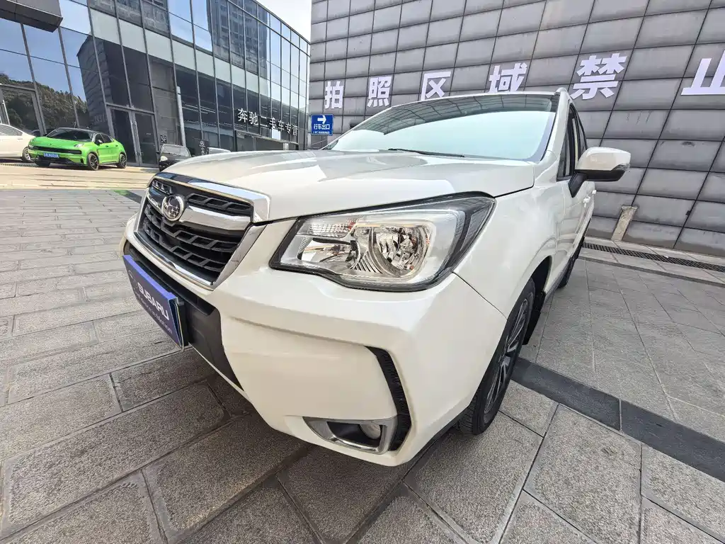 Subaru Forester 2016 — фото 18
