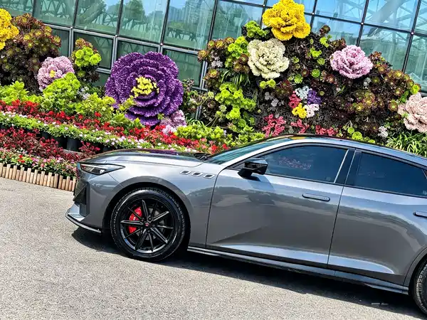 Changan UNI-V 2023