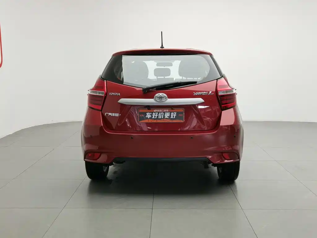 Toyota Yaris L 2019
