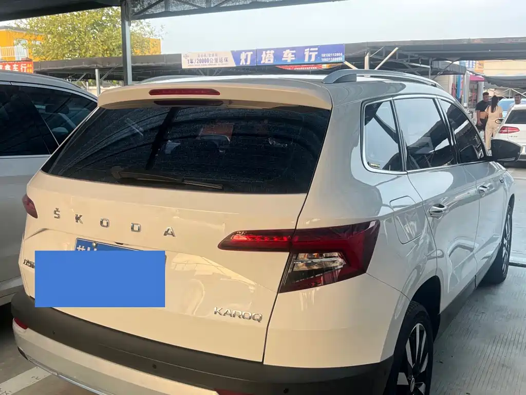 Skoda Karoq 2021 — фото 4