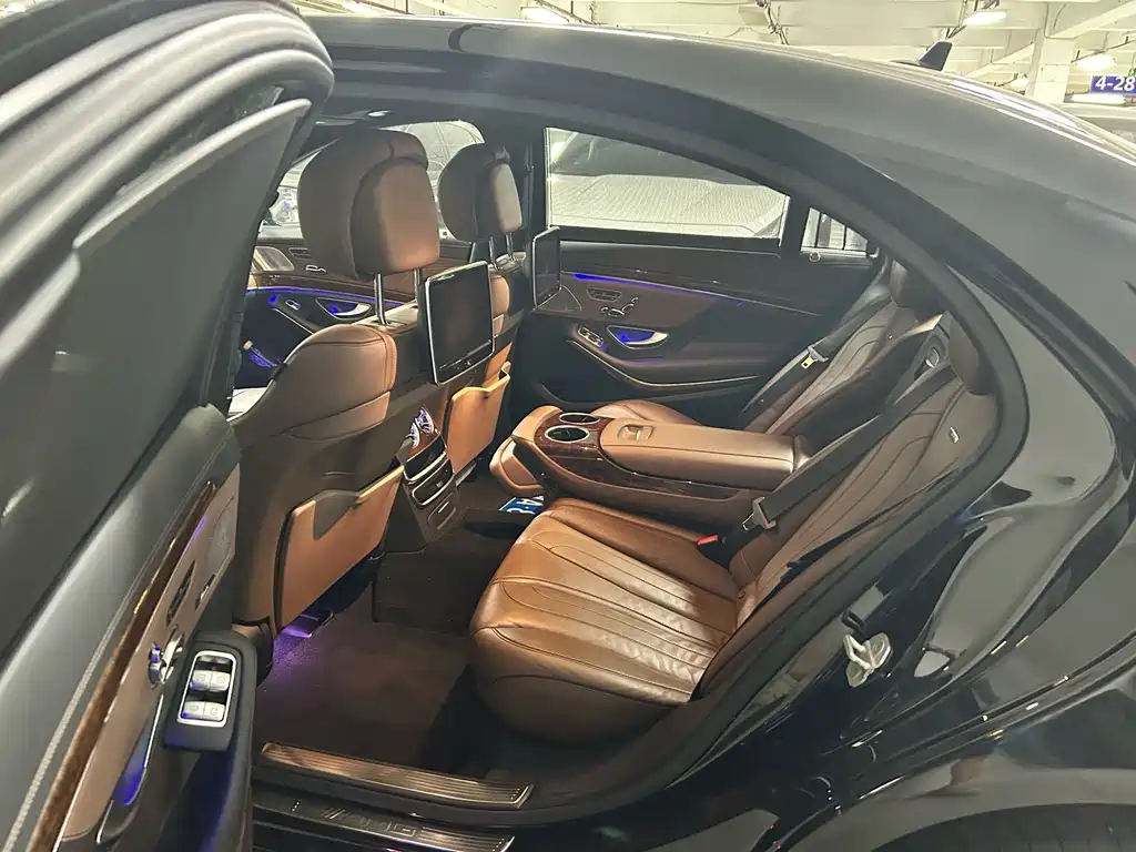 Mercedes-Benz S-Class AMG 2015 — фото 17