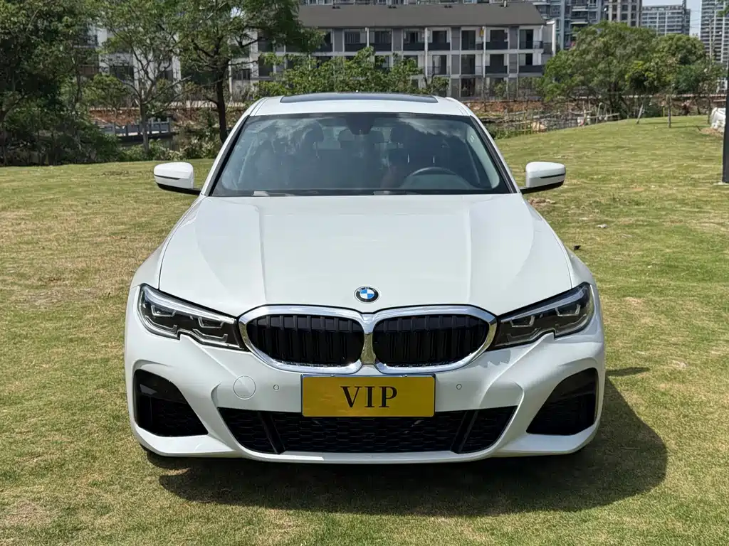 BMW 3 Series 2021