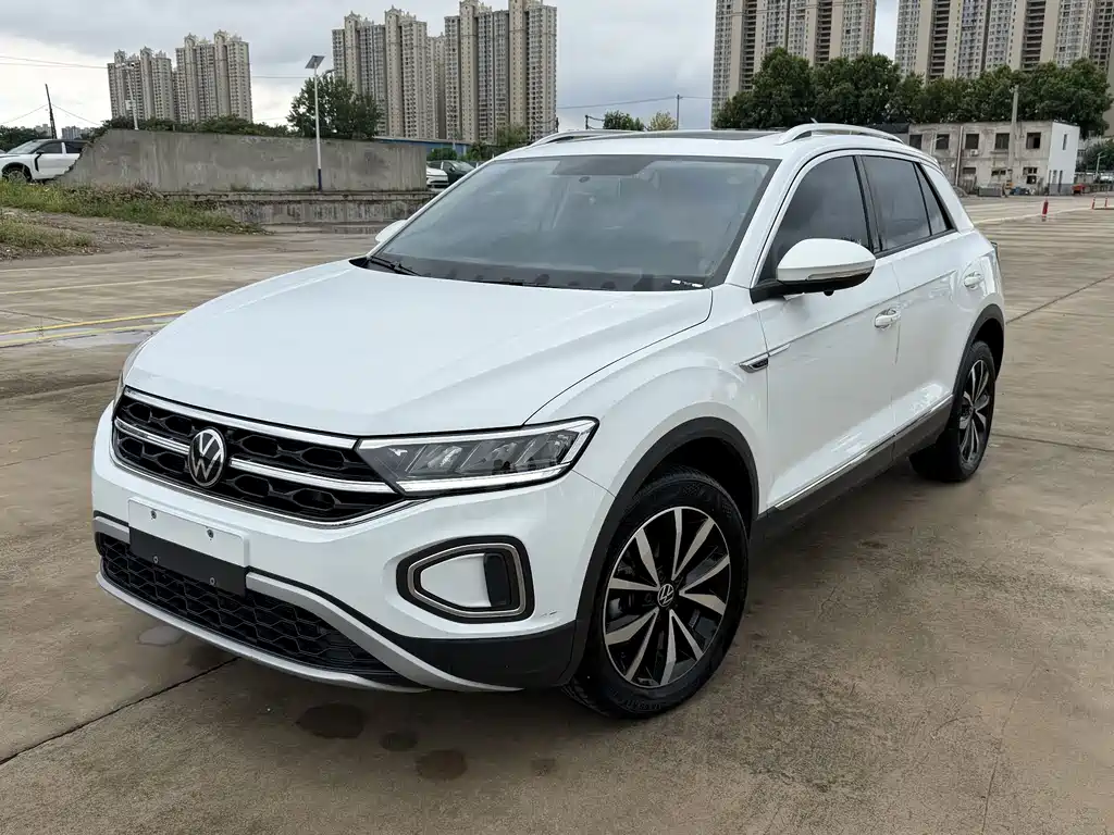 Volkswagen T-Roc 2023