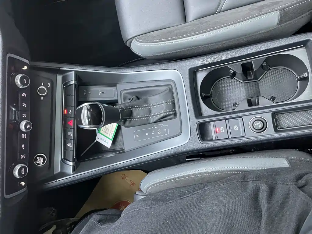 Audi Q3 Sportback 2022 — фото 12