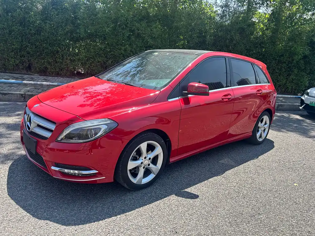 Mercedes-Benz B-Class 2015