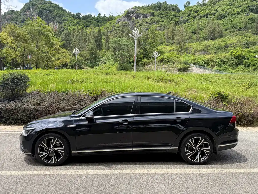 Volkswagen Magotan 2021