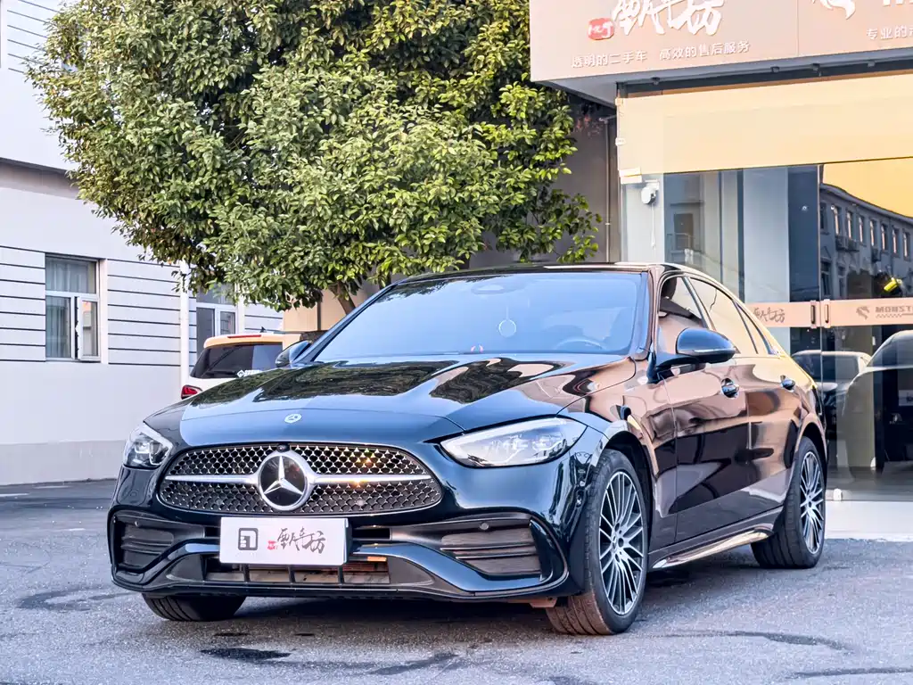 Mercedes-Benz C-Class 2023 — фото 4