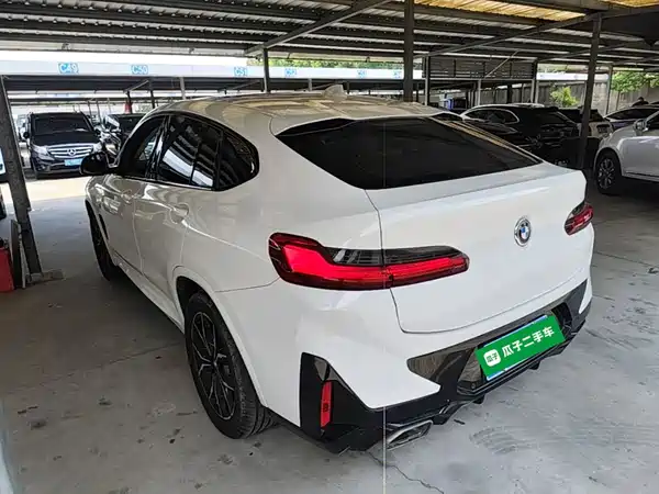 BMW X4 2024