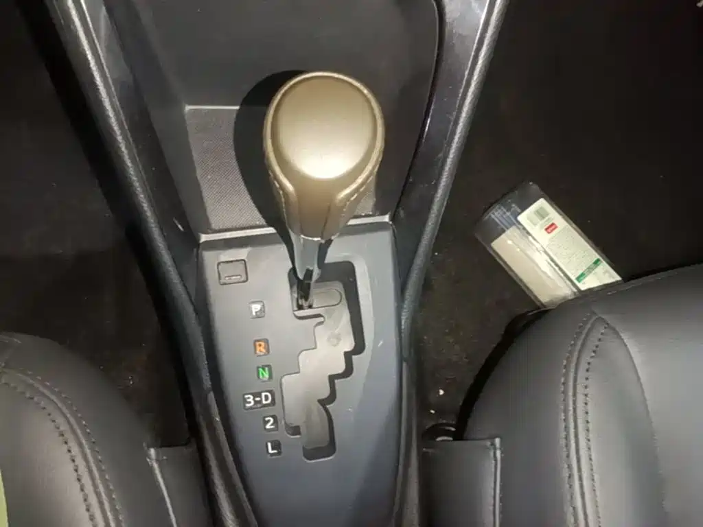 Toyota Vios 2015 — фото 14