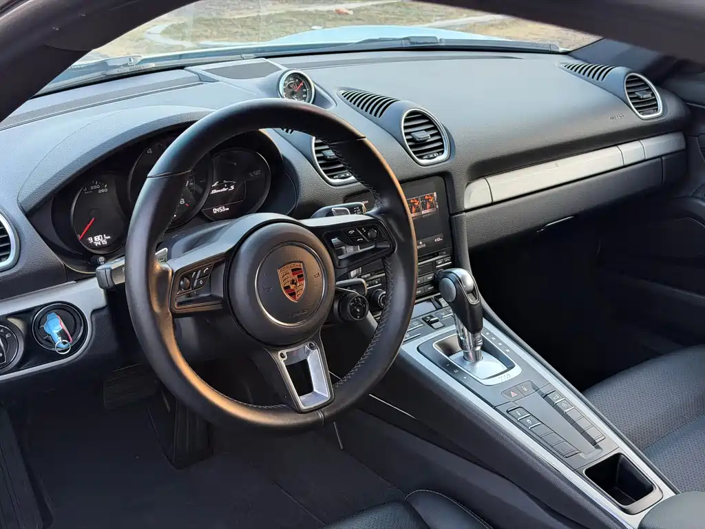Porsche 718 2017 — фото 12