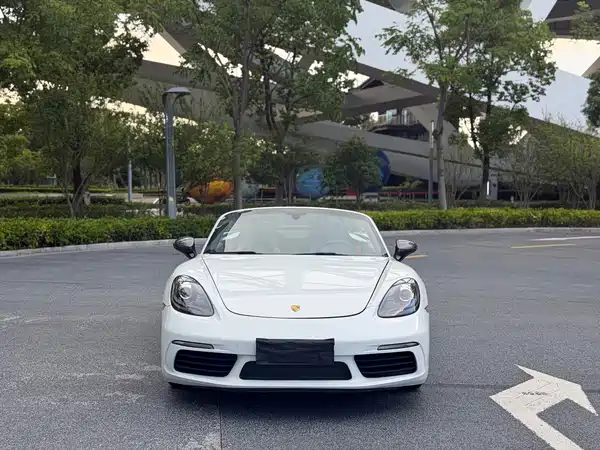 Porsche 718 2020
