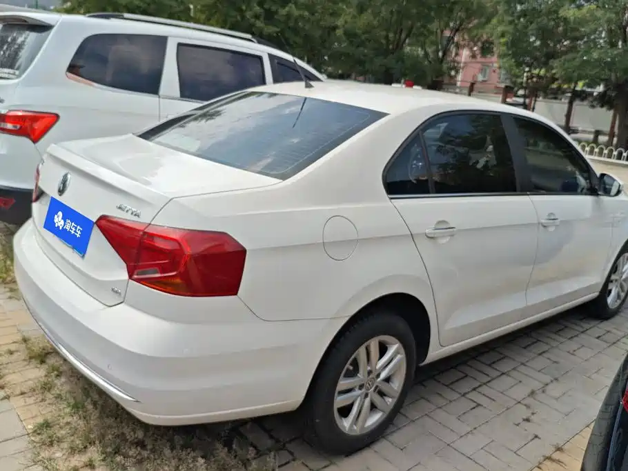Volkswagen Jetta 2018