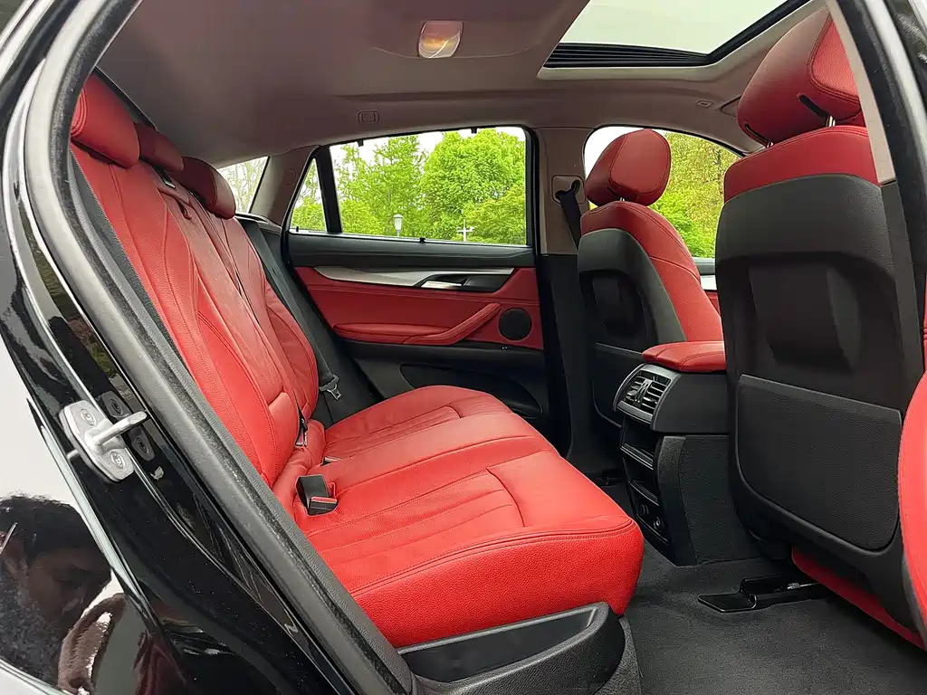 BMW X6 2017 — фото 14