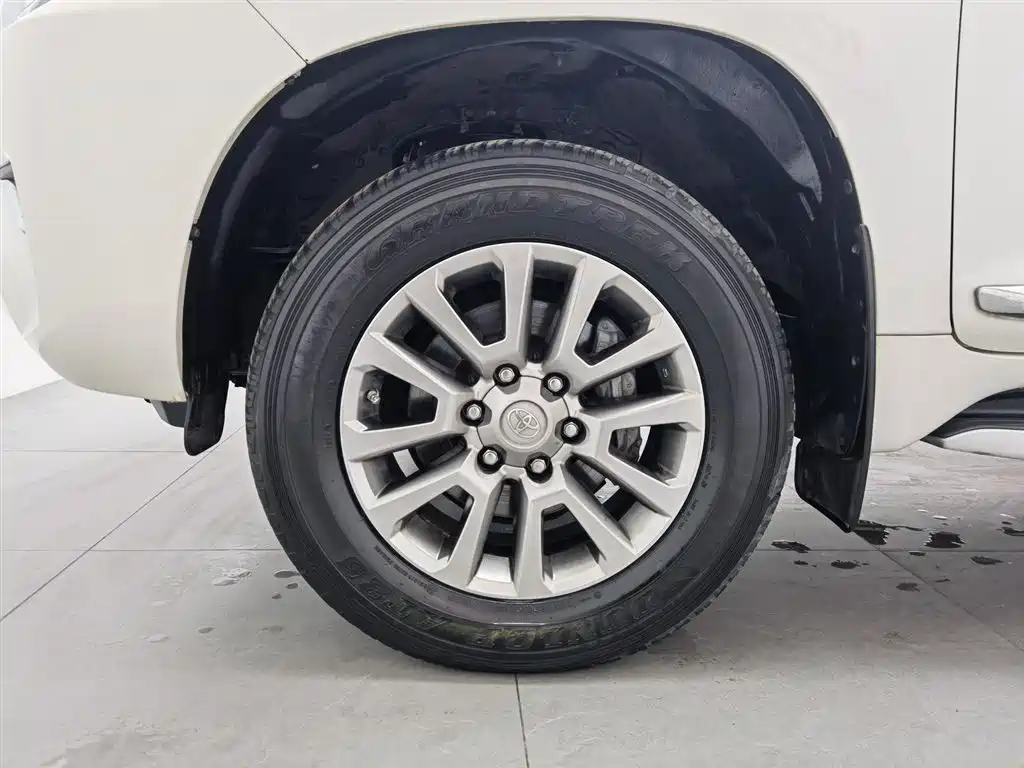 Toyota Prado 2019 — фото 17