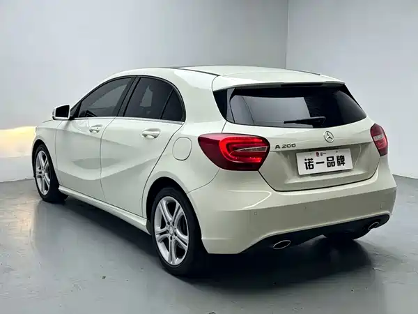 Mercedes-Benz A-Class 2014