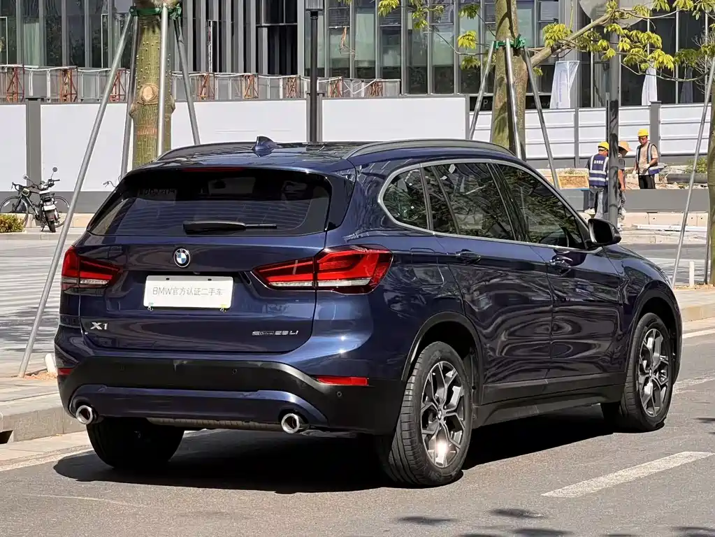 BMW X1 2021 — фото 5