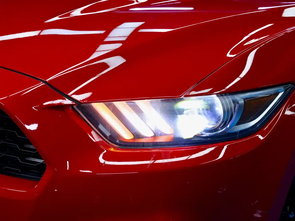 Ford Mustang 2017 — фото 4